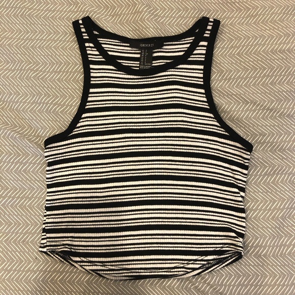 Forever 21 Tops - ❄️ Forever 21 Black and White Striped Tank Top